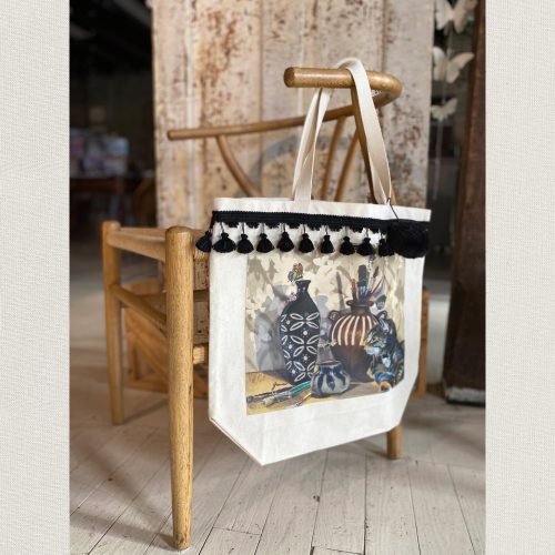 Tote Bags Studio Assistants & Chair linen web